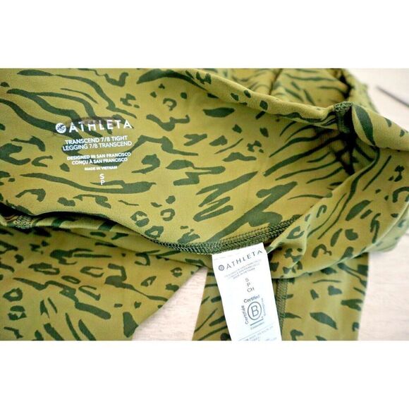 Athleta 798638-09 Women Sz S Green Animal Print Transcend 7/8 Tight Leggings - Picture 4 of 11